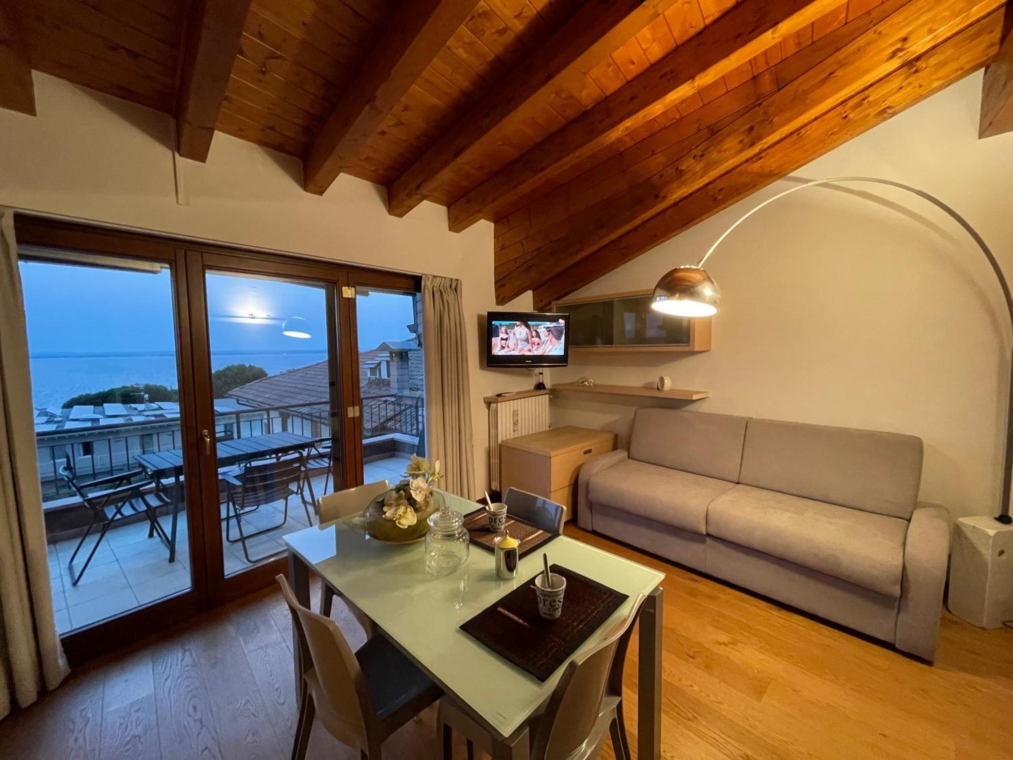 Villa Maria Apartments Moniga del Garda Exterior foto
